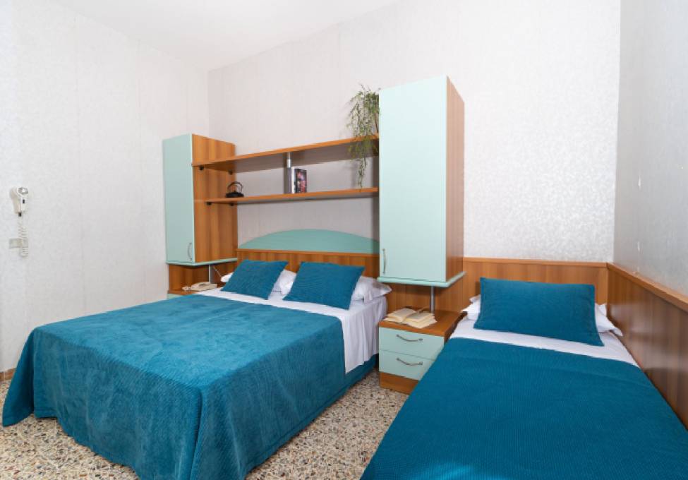 Hotel Bellaria Rooms with balcony | Hotel Sampaoli